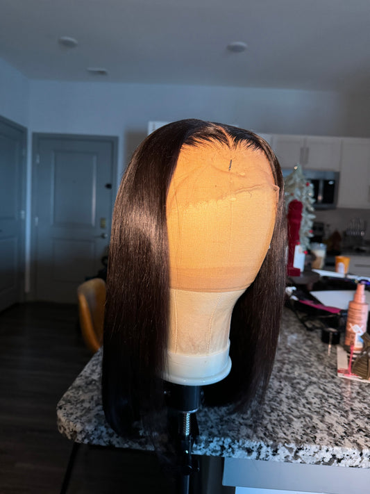 14 INCH LONG BOB MIDDLE PART