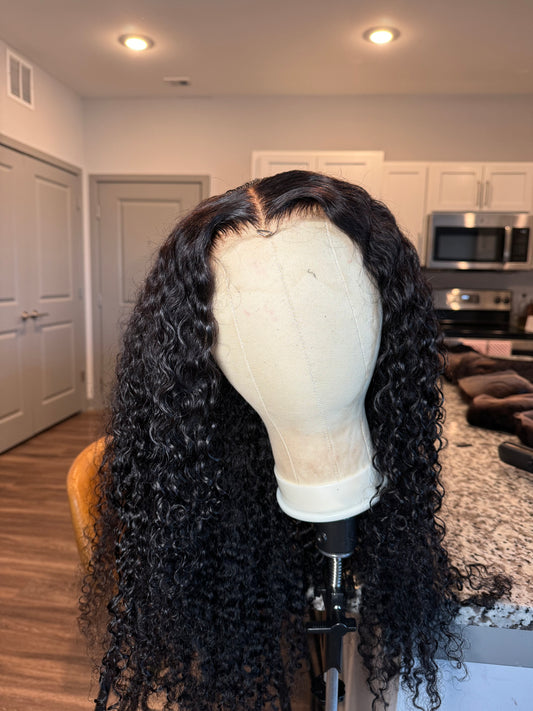 DEEP CURLY LACE FRONT WIG