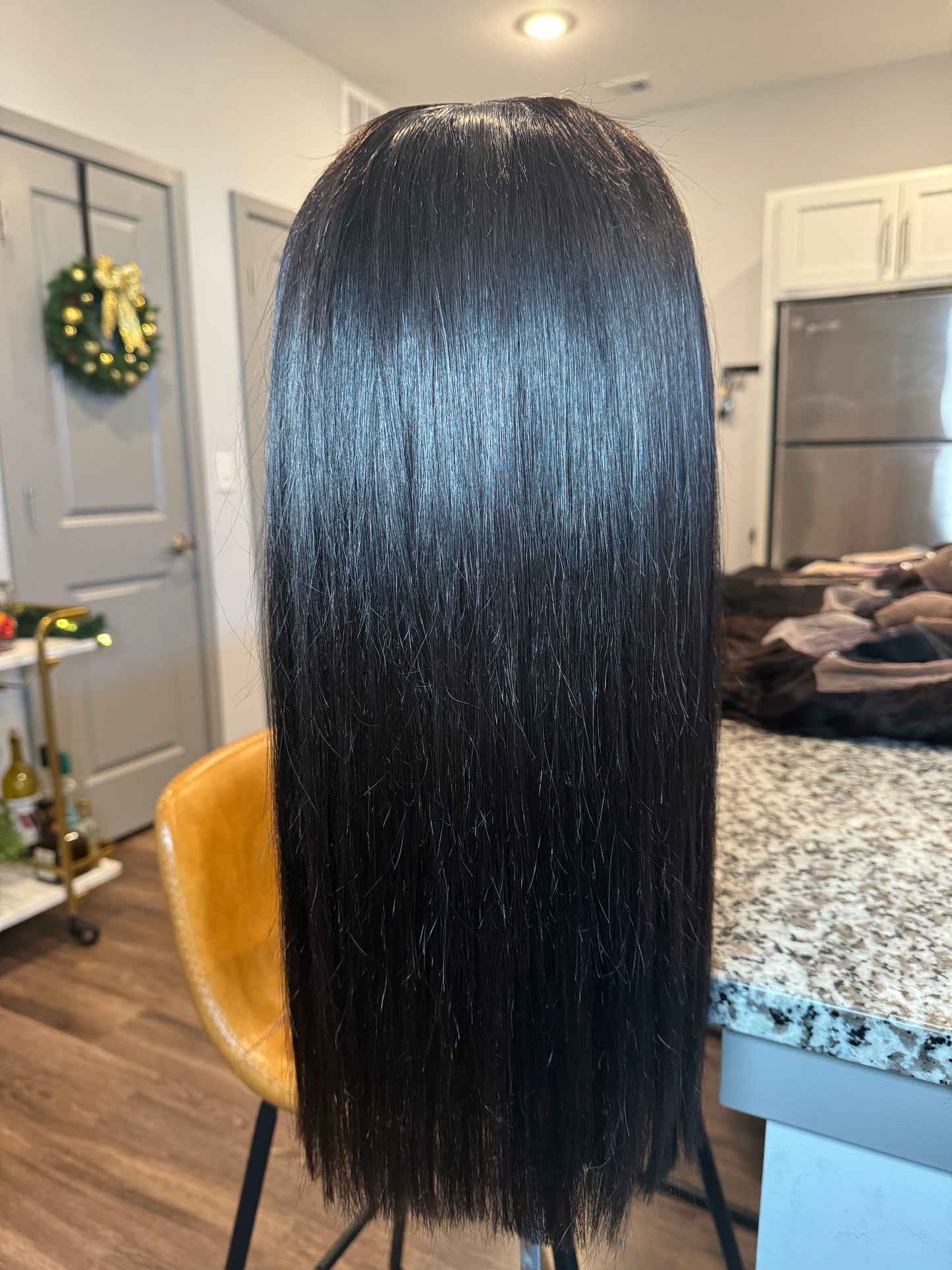 1B STRAIGHT GLUELESS WIG